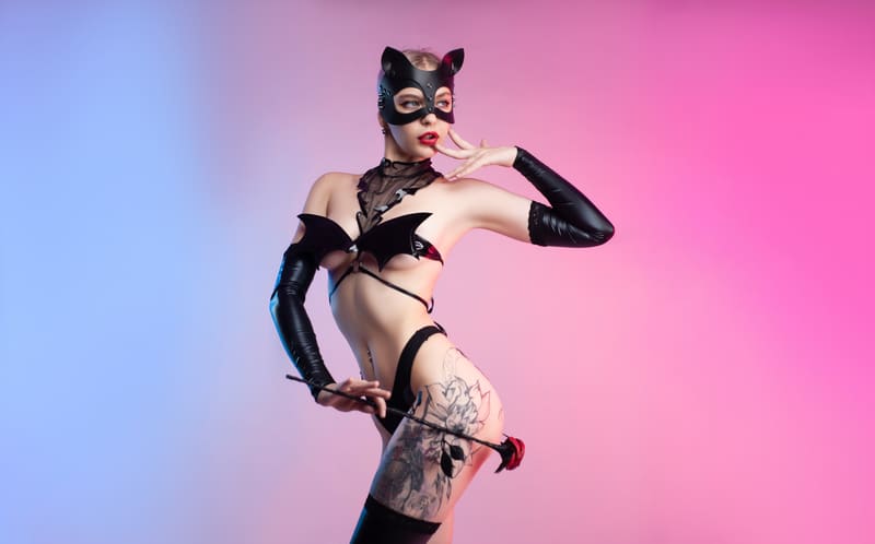 Sexy cat woman Halloween costume